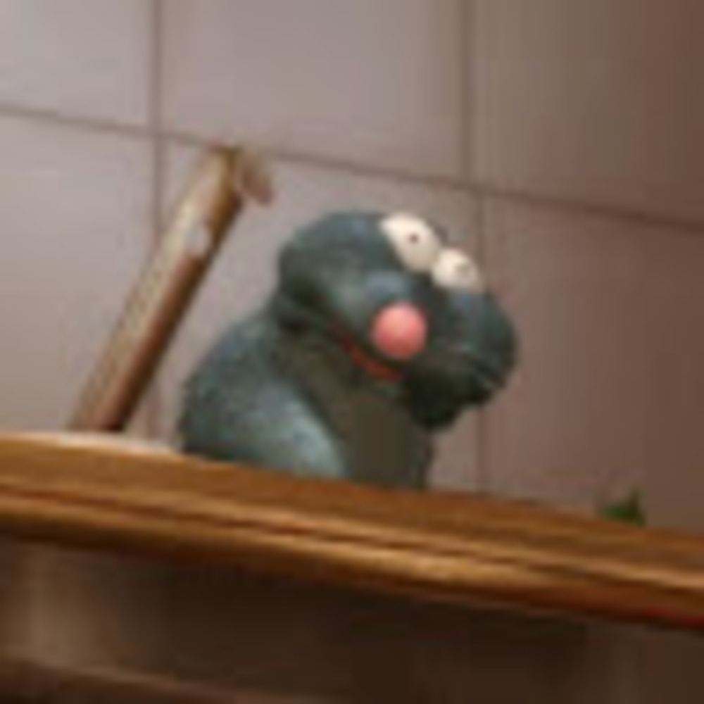 Meet your Posher, Ariana